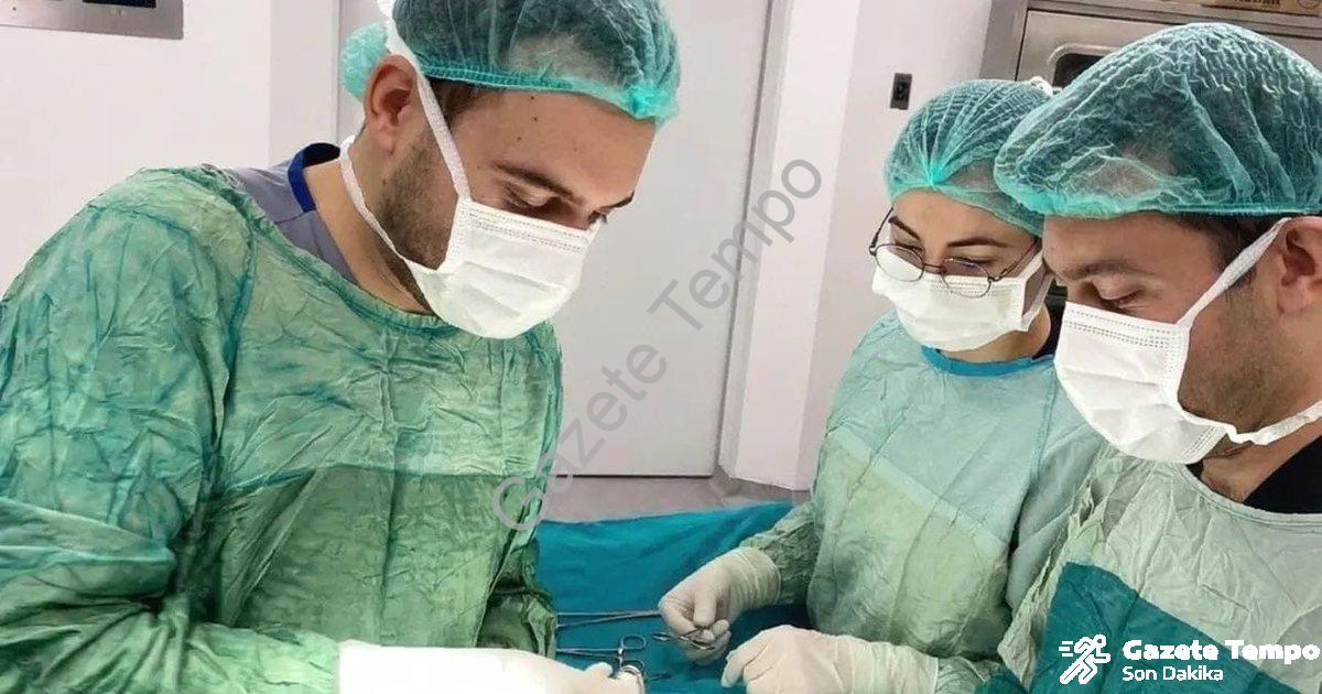 "Şuhut Devlet Hastanesi'nde Başarılı Fıtık Operasyonu: Sağlıkta Yeni Dönem" başlıklı haber için foto
