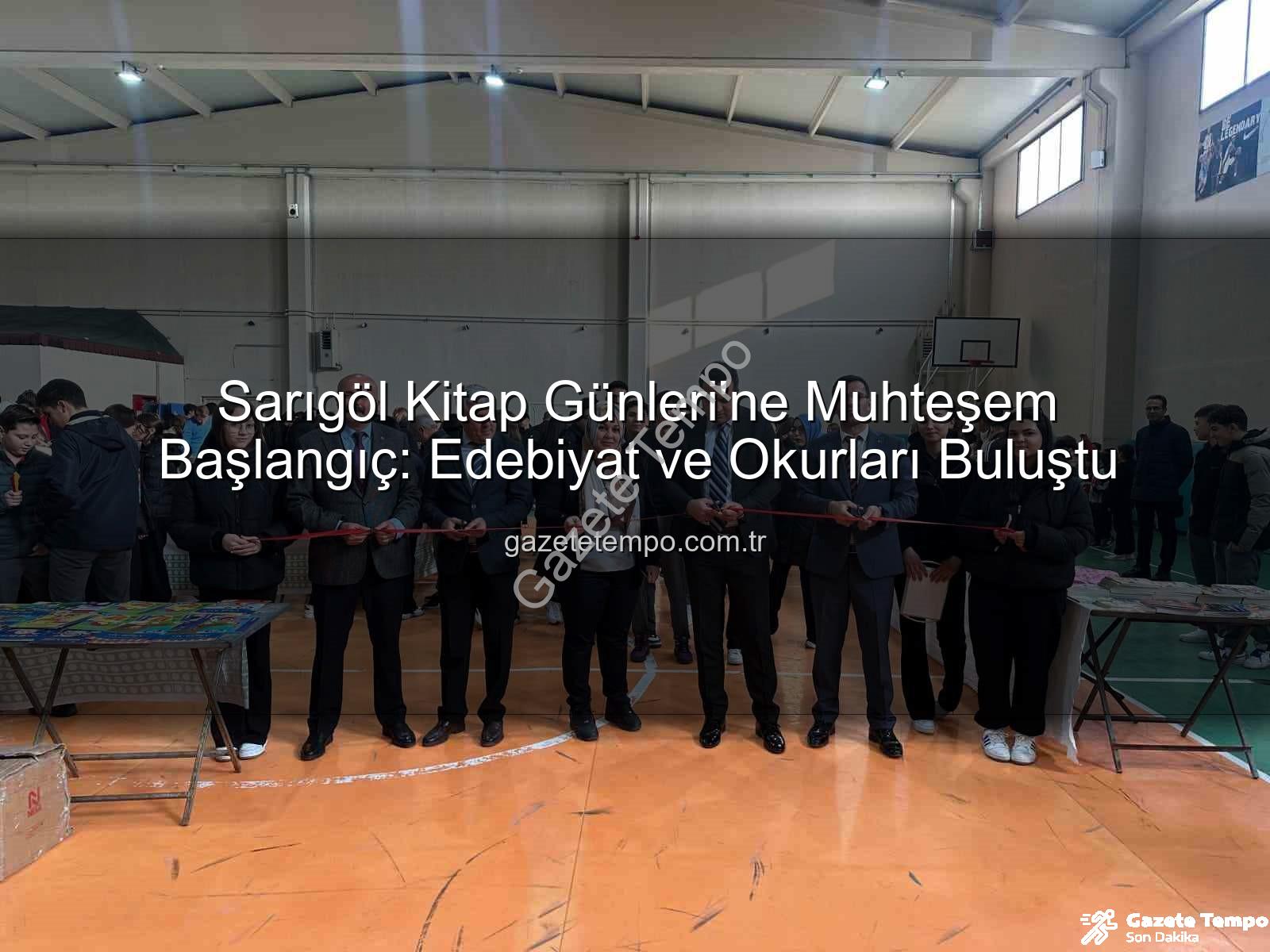 Sarıgöl Kitap Günleri - Sarıgöl Kitap Günleri'ne Muhteşem Başlangıç: Edebiyat ve Okurları Buluştu